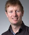 Lektor og ph.d. Simon Glerup er fakultetets største forskertalent og modtager af Jens Christian Skou-prisen 2017. Foto: Lars Kruse/AU.