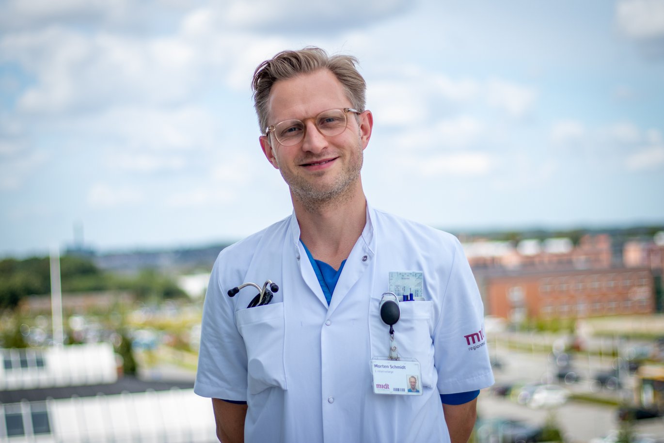 Morten Schmidt fra Institut for Klinisk Medicin og Klinisk Epidemiologisk Afdeling får Skou-prisen 2021. Vær med til at fejre ham ved prisoverrækkelsen fredag den 8. oktober 2021, hvor han giver et indblik i sin forskning og fortæller, hvorfor klinisk